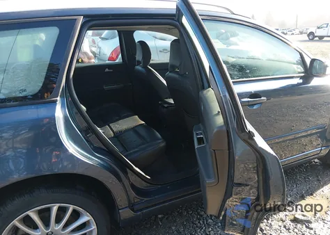 2008 Volvo V50 T5 z USA, uszkodzony, nr VIN YV1MJ672082410896